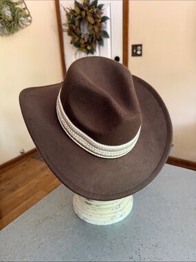 Brown Felt Western Hat with Cream & Gold Beaded Band
